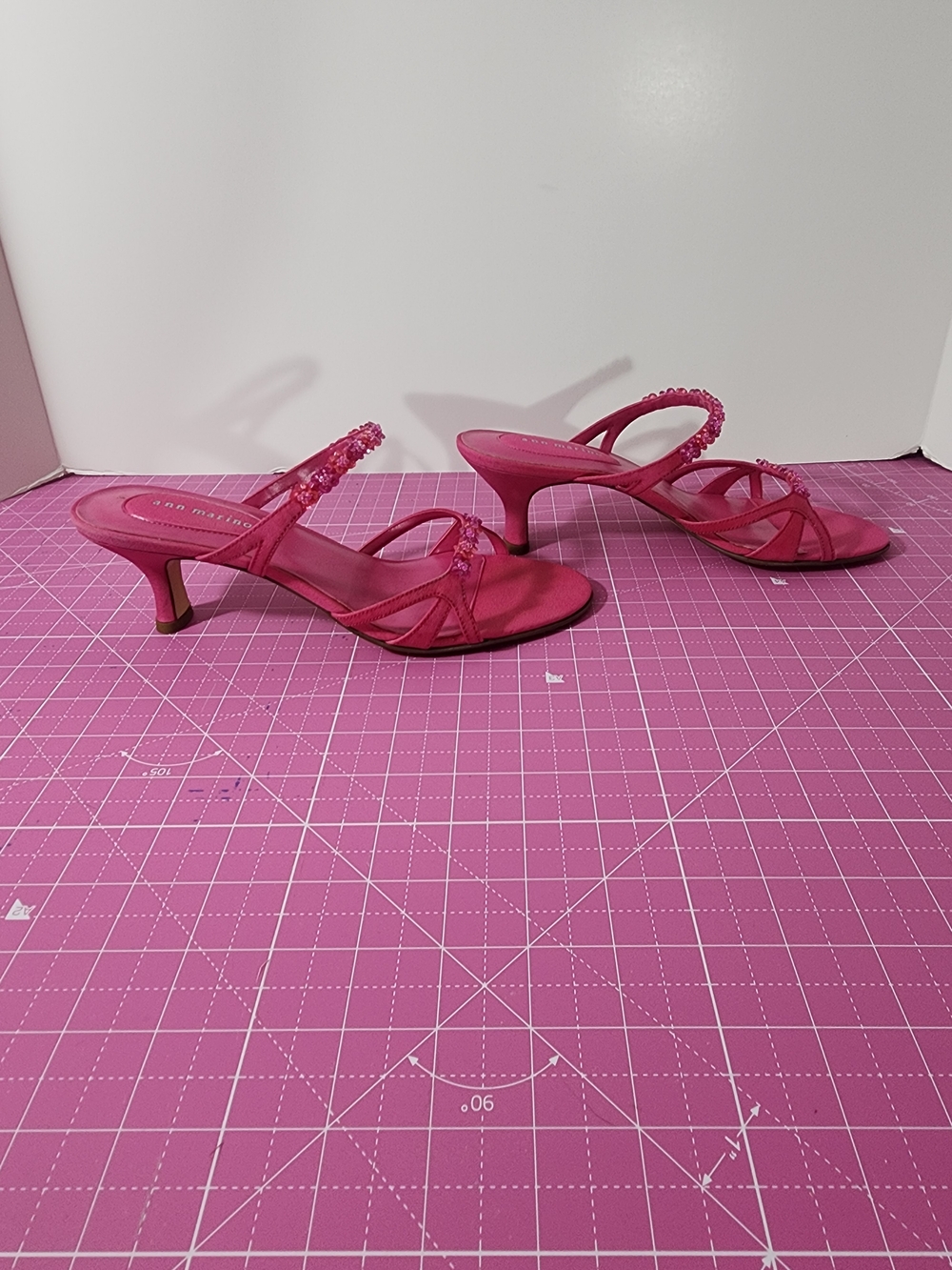 Ann Marino Hot Pink Jeweled Strap Sandals -8 - Picture 5 of 7